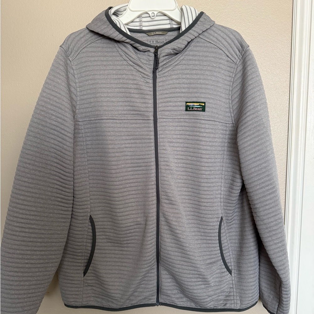 Size XL Women's L.L. Bean Gray Airlite Knit Full Zip Jacket With Hood
